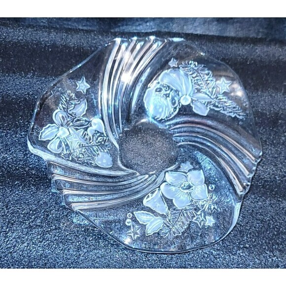 Crystal Swirled Christmas Bowl Candy Dish - Picture 1 of 6